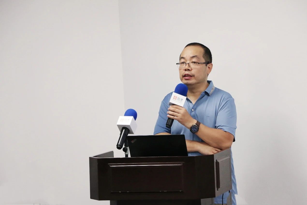 1754270546764019.jpg 4.jpg